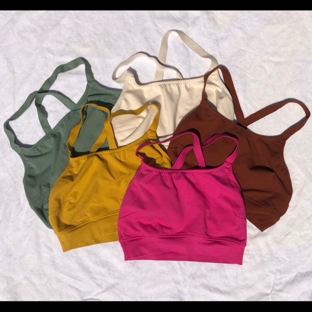 Pansy Raspberry Sports Bra
